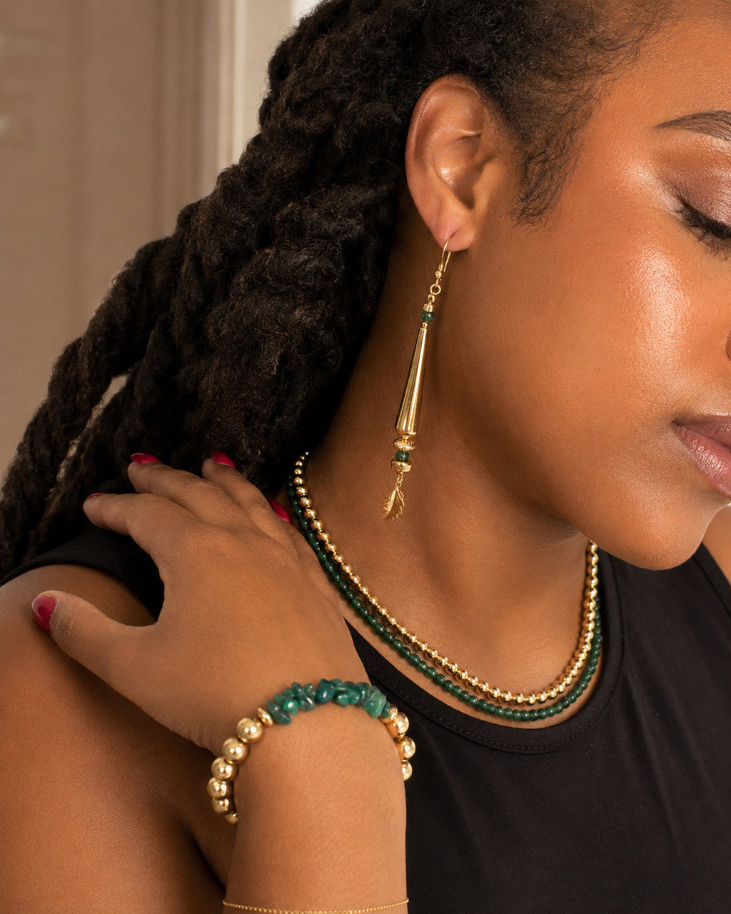14k Gold Filled Onyx or Emerald Bold 7mm Beaded Bracelets