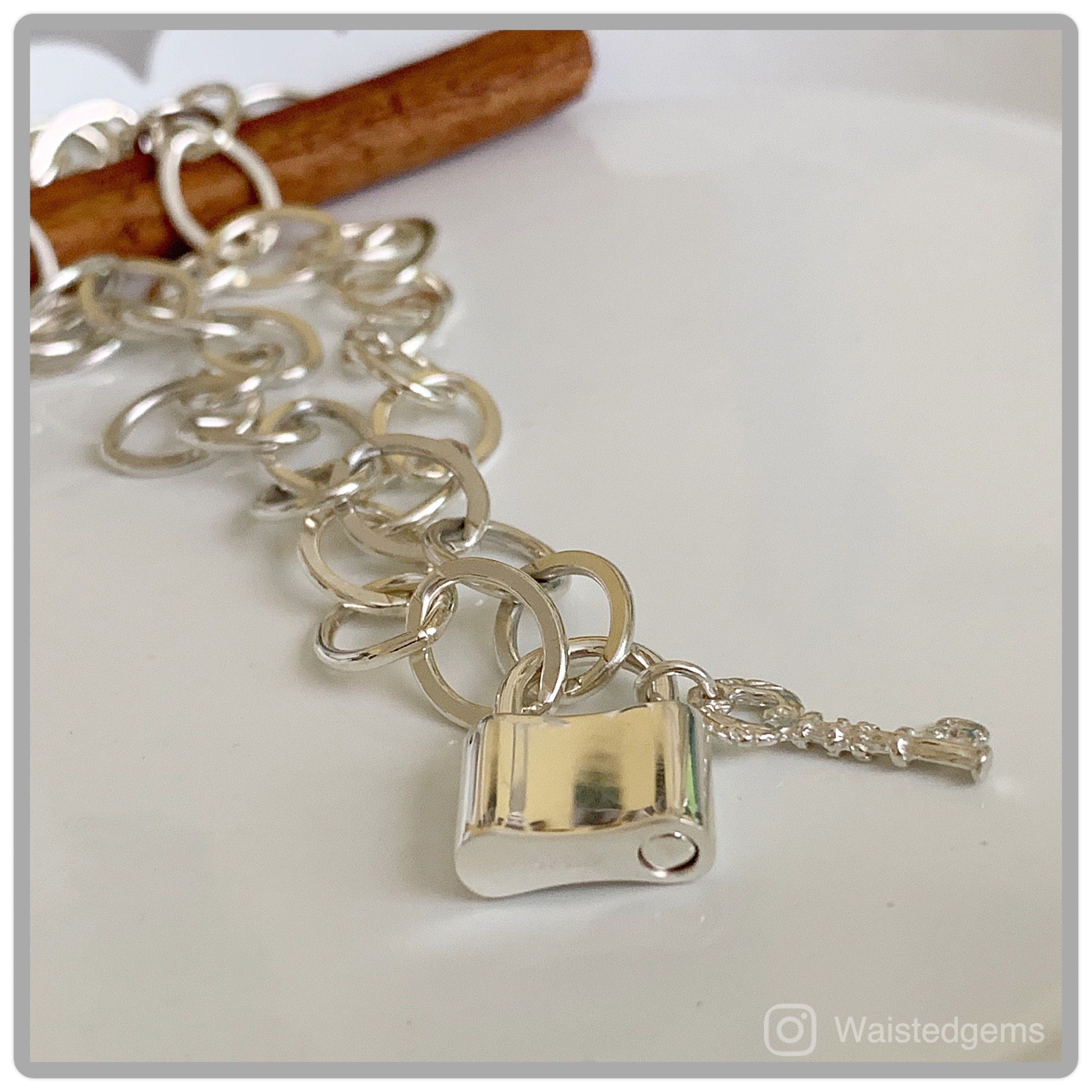 Sterling Silver Padlock Chain Necklace – Chunky Oval Link Detail