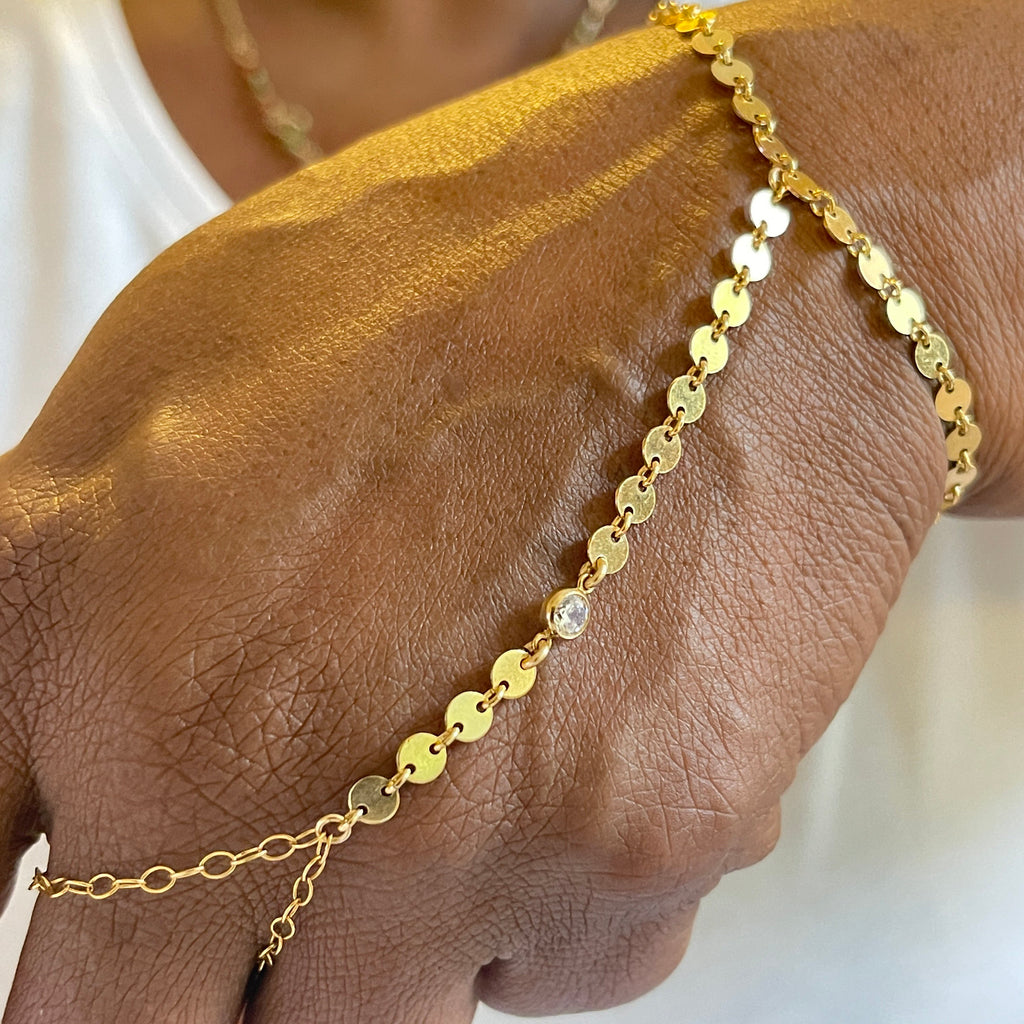 14k Gold Filled Hand Chain Bracelet – Disk Detail